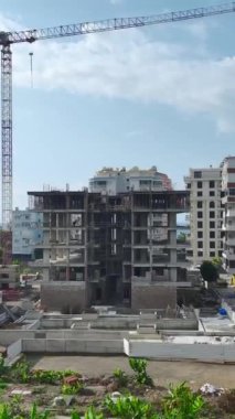 Mühendisler düzgün ve etkin inşaat sürecini sağlıyorlar.
