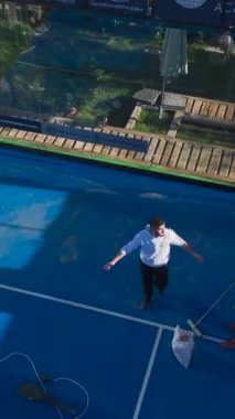 Açık havada aktif titreşimler ve çarpıcı manzarayla kürek çekin..