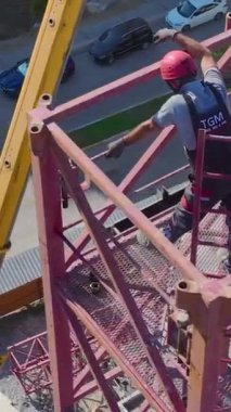 Profesyonel Crane Meclisi Dinamik İnşaat Faaliyetiyle Yakalandı.