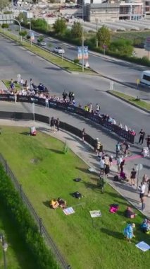 Heyecan verici bir yarış, atletik dayanıklılık ve beceri gösterisi..