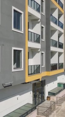 İlerlemenin canlı ve dinamik bir görüntüsü.