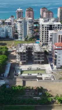 Yetenekli işçiliğin çarpıcı bir görüntüsü.