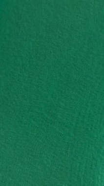 Huzurlu görseller için çarpıcı bir deniz dokusu.