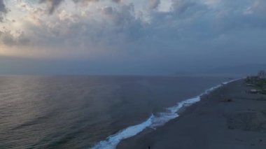 Huzurlu ve resimli doğal bir görüntü..