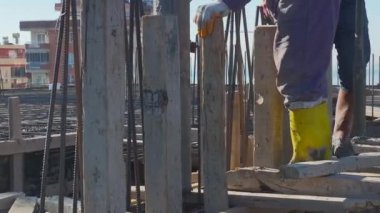 Dinamik ve canlı bir inşa aşaması.