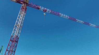 Etkin inşaat etkinliği dikey olarak kaydedildi.