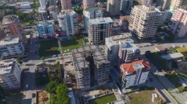 En üst katlarda dinamik beton işi.