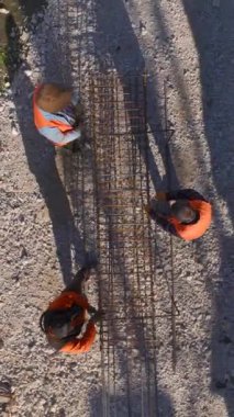 Büyüleyici ve canlı bir çalışma alanı görüntüsü.