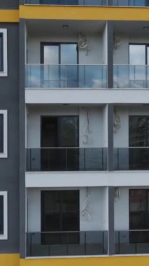 Günışığında modern bir yerleşim yeri..