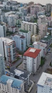 Canlı ve şık bir şehir yapısı..