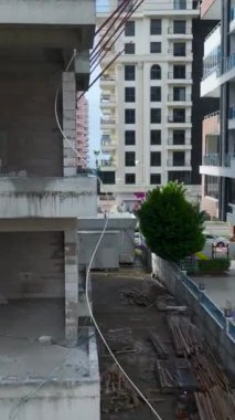 Canlı ve detaylı bir çalışma ortamı.