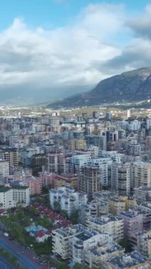 Dinamik ve sakin bir şehir..