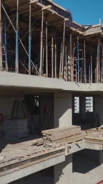 Ayrıntılı ve dinamik bir çalışma ortamı.