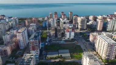 Havadan çekilen dinamik ve canlı aktivite.