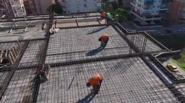 Dinamik ve evrimleşen bir yapı..