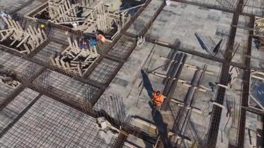 Canlı ve dinamik yapı etkinliği.