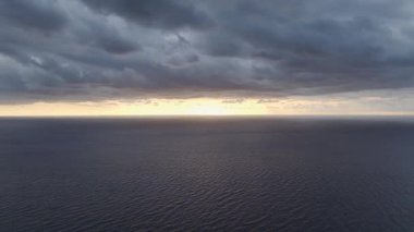 Nefes kesici ve dinamik doğal bir görüntü..