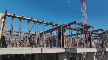 Dinamik ve yapısal yapı işleri.