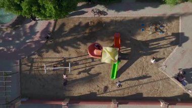 Nostaljik ve sessiz bir eğlence merkezi..