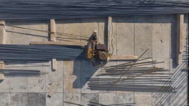 Yoğun ve verimli bir yapı ortamı.