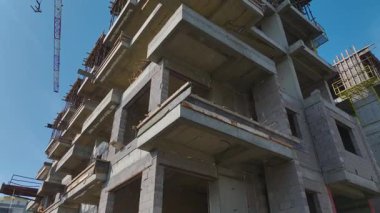 Hareketli ve verimli bir çalışma ortamı.