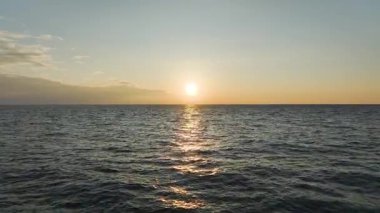 Huzurlu ve büyüleyici bir fon..