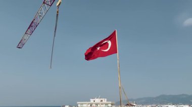 Yerler ve döşemeler yüksek katlı inşaatlarda görünür..