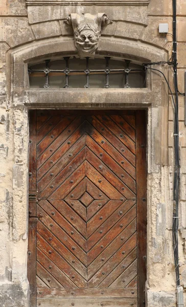 Textura Antiga Antiga Porta Madeira Estilo Medieval Europeu Textura Detalhada — Fotografia de Stock