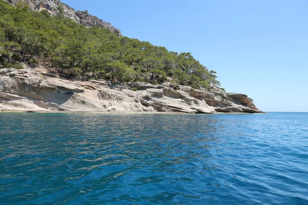 Türkiye Seyahat Etmek Ege Denizi Kayalık Ada Manzarası Tabiat Beldeleri — Stok fotoğraf