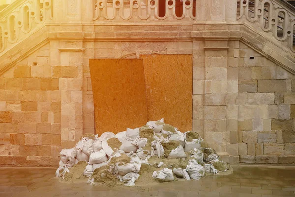 Texture Broken Barricade Wall Made White Sandbags War Purposes Defense — Stock Photo, Image