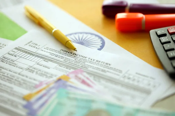 Kyiv Ukraine Mei 2022 Indische Inkomstenbelasting Blanco Formulier Met Pen — Stockfoto