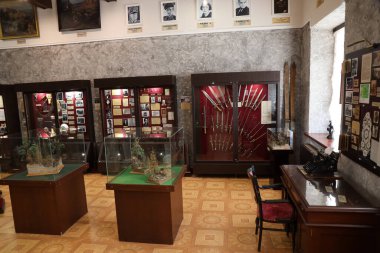 RIVNE, UKRAINE - 16 Eylül 2023 Dubno, Rivne bölgesindeki Ostrozkyi Kalesi üzerindeki Ukrayna Tarihi Müzesi