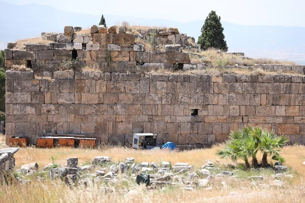 Ανταλια Τουρκια Μαϊου 2021 Ερείπια Της Αρχαίας Πόλης Ιεράπολις Κοντά — Φωτογραφία Αρχείου