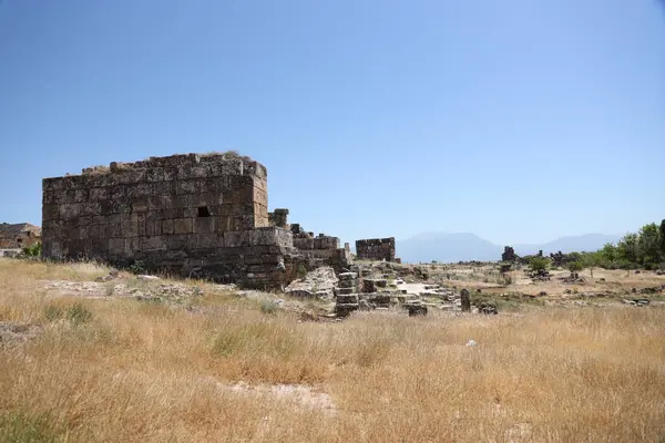 Antalya 2021년 15일 Pamukkale 근처의 히에라 폴리스의 블록과 오래된 역사적인 — 스톡 사진