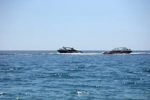 Antalya Turkey Května 2021 Luxusní Nafukovací Rychlostní Člun Plující Středozemním — Stock fotografie