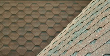 Çatı ile Bitümlü kat doku. Kaba Bitümlü mozaik kırmızı ve kahverengi çiçek. Çatı su geçirmez