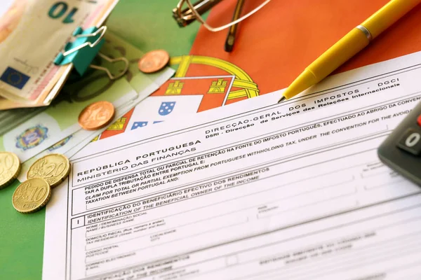 Portekiz vergi formu Mod 21 RFI Portekiz resmi bayrağına çifte vergi indirimi