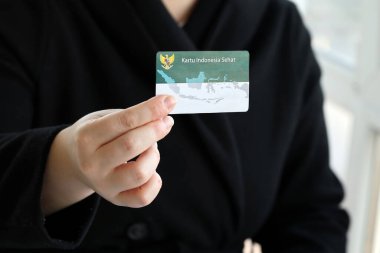 Endonezya KIS Sağlıklı Endonezya kartı aslında Kartu Endonezya sehpası olarak adlandırılır. Sağlık sigortası için kullanılır.
