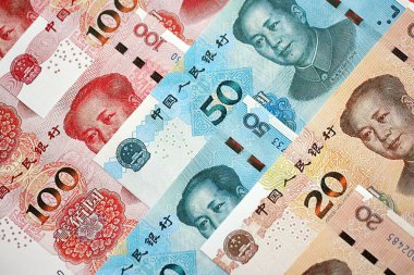 Çin Halk Cumhuriyeti 'nin bir sürü para faturası. PRC Yuan banknotları kapatın