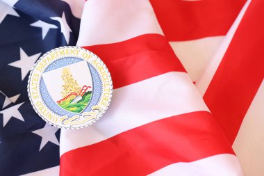 KYIV, UKRAINE - 9 Mart 2024 ABD Tarım Bakanlığı Amerika Birleşik Devletleri bayrağını kapattı