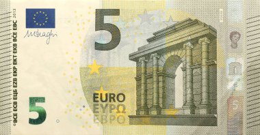 Beş avroluk bir para banknotunun parçası. Avrupa Birliği 'nin beş avroluk banknotunun renkli detayları.