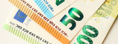 Avrupa parası euro banknotları. Avrupa Birliği para birimi faturaları kapanıyor