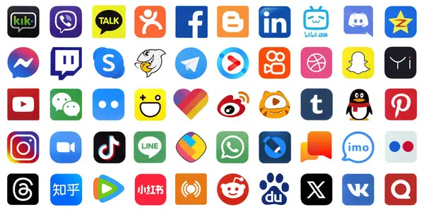 KYIV, UKRAINE - 1 Nisan 2024 Birçok popüler sosyal medya, haberci, video paylaşım platformları ve beyaz kağıda basılmış diğer akıllı telefon hizmetleri simgeleri