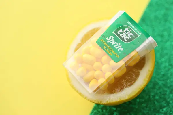 Stock image KYIV, UKRAINE - APRIL 20, 2024 Tic Tac hard mints limited series Sprite with lemon and lime flavored taste. Tic Tac Hard mints produced by Ferrero since 1968