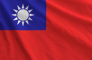 Eski kumaşın kıvrımlı kumaşında Tayvan bayrağı tasvir edilmiştir.