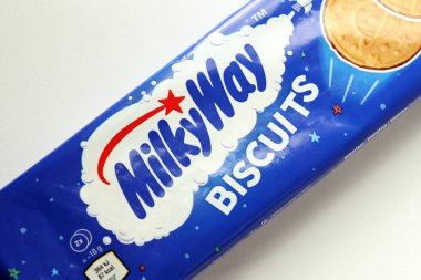 KYIV, UKRAINE - 17 AĞUSTOS 2024 Samanyolu bisküvileri.