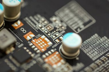 KYIV, UKRAINE - 29 Ocak 2025 Bir video kartı yüzeyi AMD Radeon RX550. Son nesil bir Video Kartın Grafik İşleme Birimi.