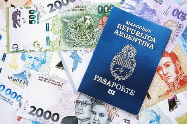 Arjantin pasaportu Arjantin pezosu üzerine kuruludur. Seyahat ve vatandaşlık kavramı