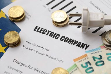 Avrupa Birliği Avro para faturaları ve avrupa elektrik faturası ile birlikte madeni paralar