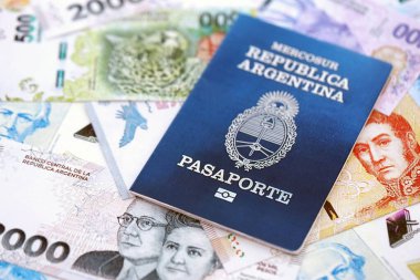 Arjantin pasaportu Arjantin pezosu üzerine kuruludur. Seyahat ve vatandaşlık kavramı